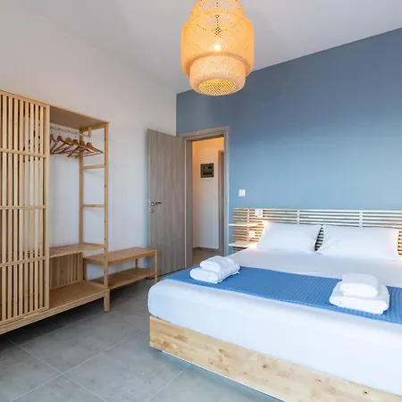 Sandra 1, Seaview Suites, Neos Marmaras, Halkidiki *