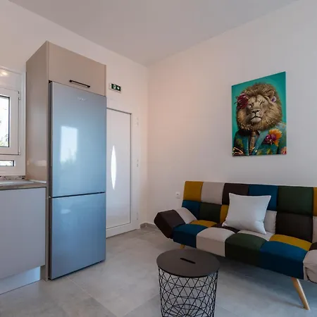 Sandra 1, Seaview Suites, Neos Marmaras, Halkidiki 아파트 *